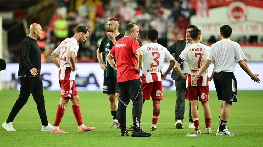 Antalyaspor final team to be relegated from Süper Lig
