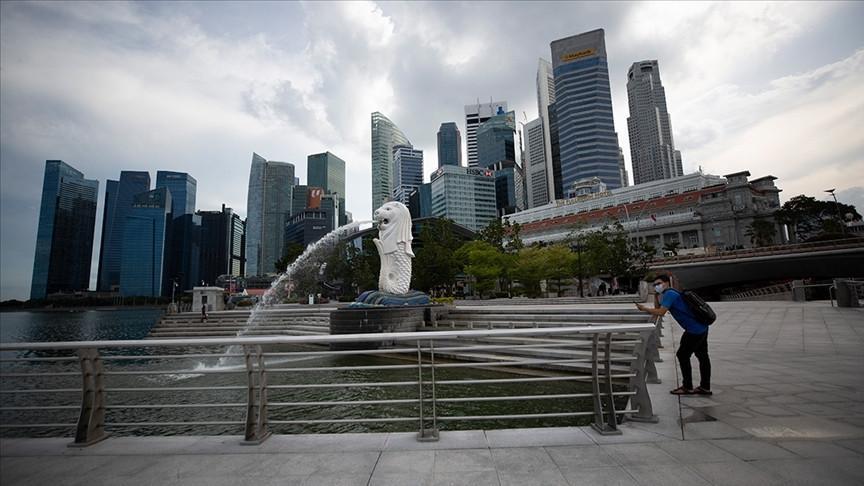 AI-related demand boosts Singapore exports in April