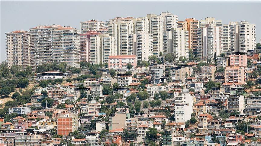 Commercial property prices unchanged in real terms in January-March