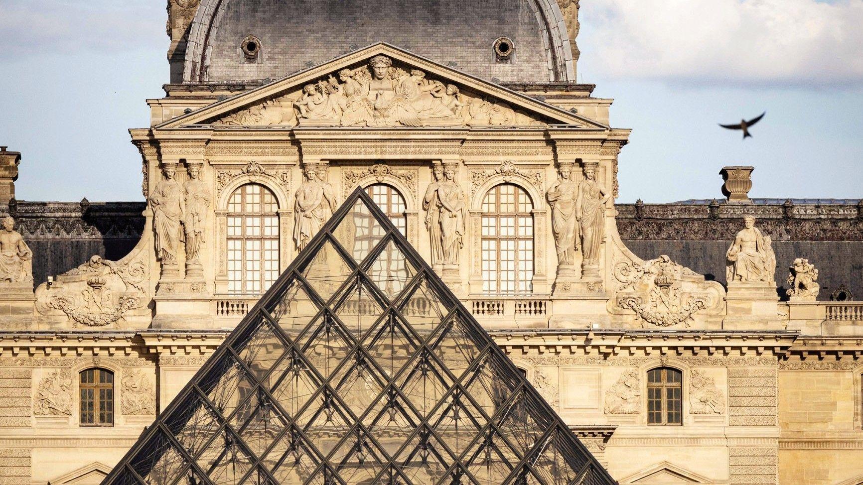 France unveils architects to transform Louvre Museum