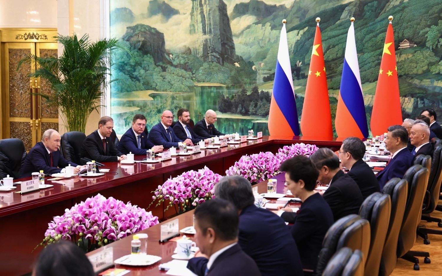 Putin, Xi hail 'unyielding' ties in talks after Trump visit