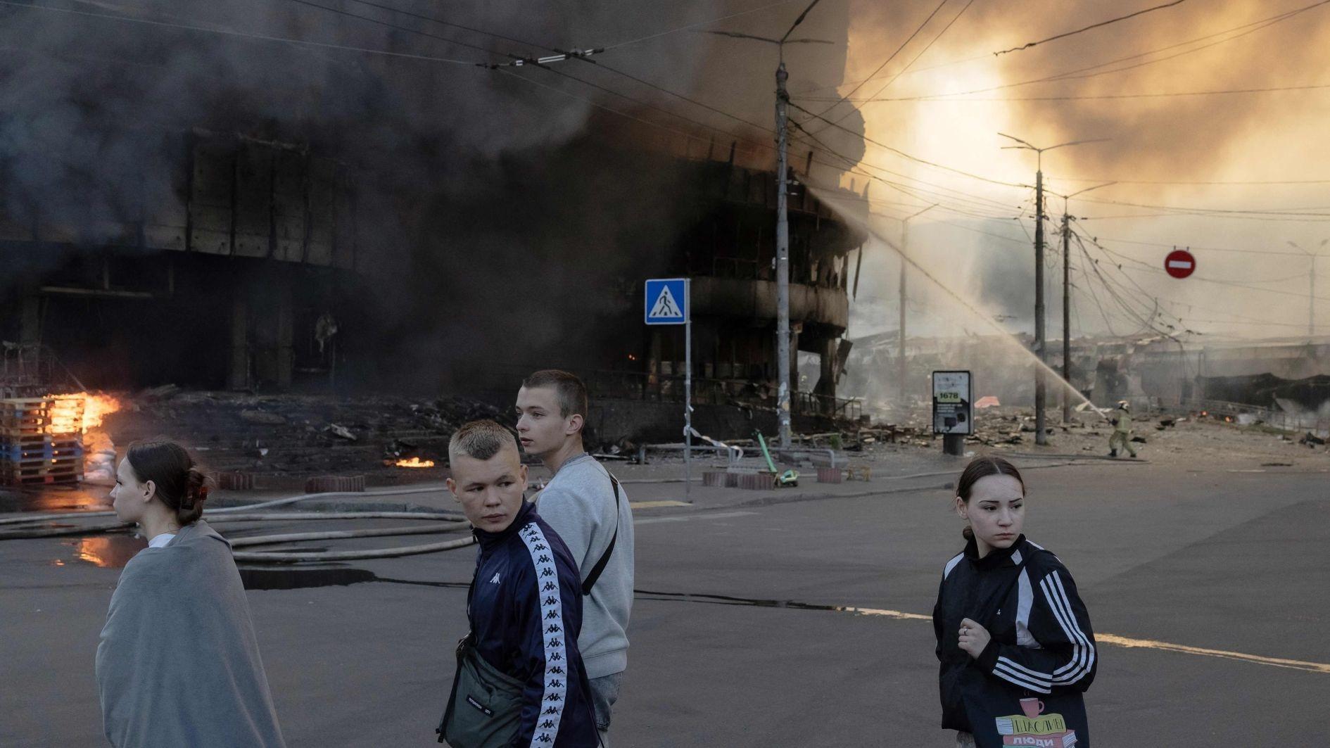 Russia kills 4 in massive Ukraine attack after vowing retaliation
