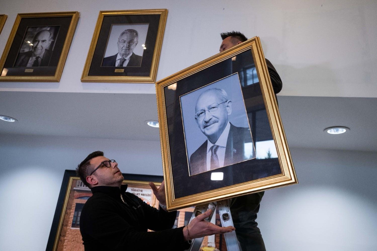 Kılıçdaroğlu moves to restore former CHP bodies
