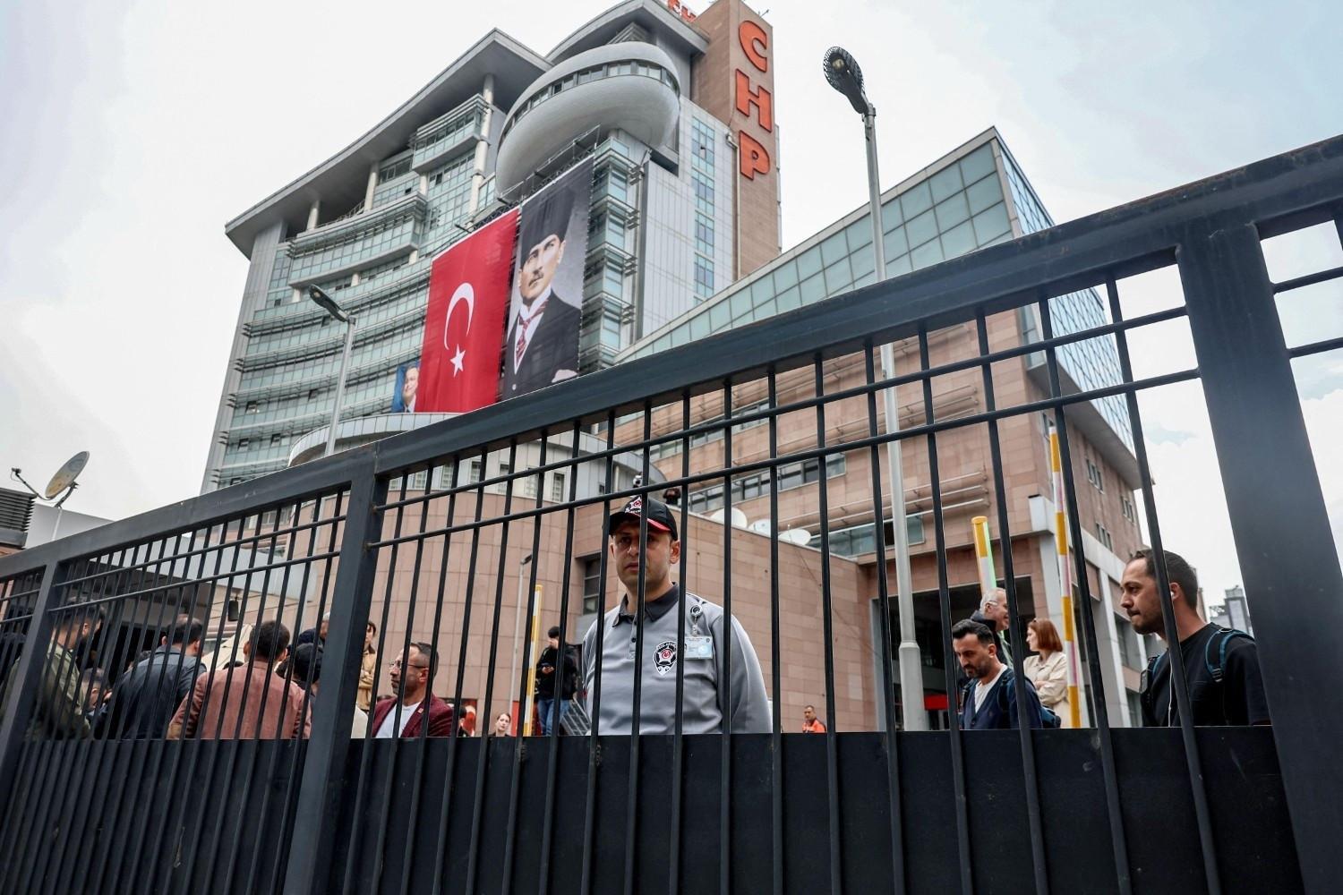 Kılıçdaroğlu moves to void Özel’s parliamentary post