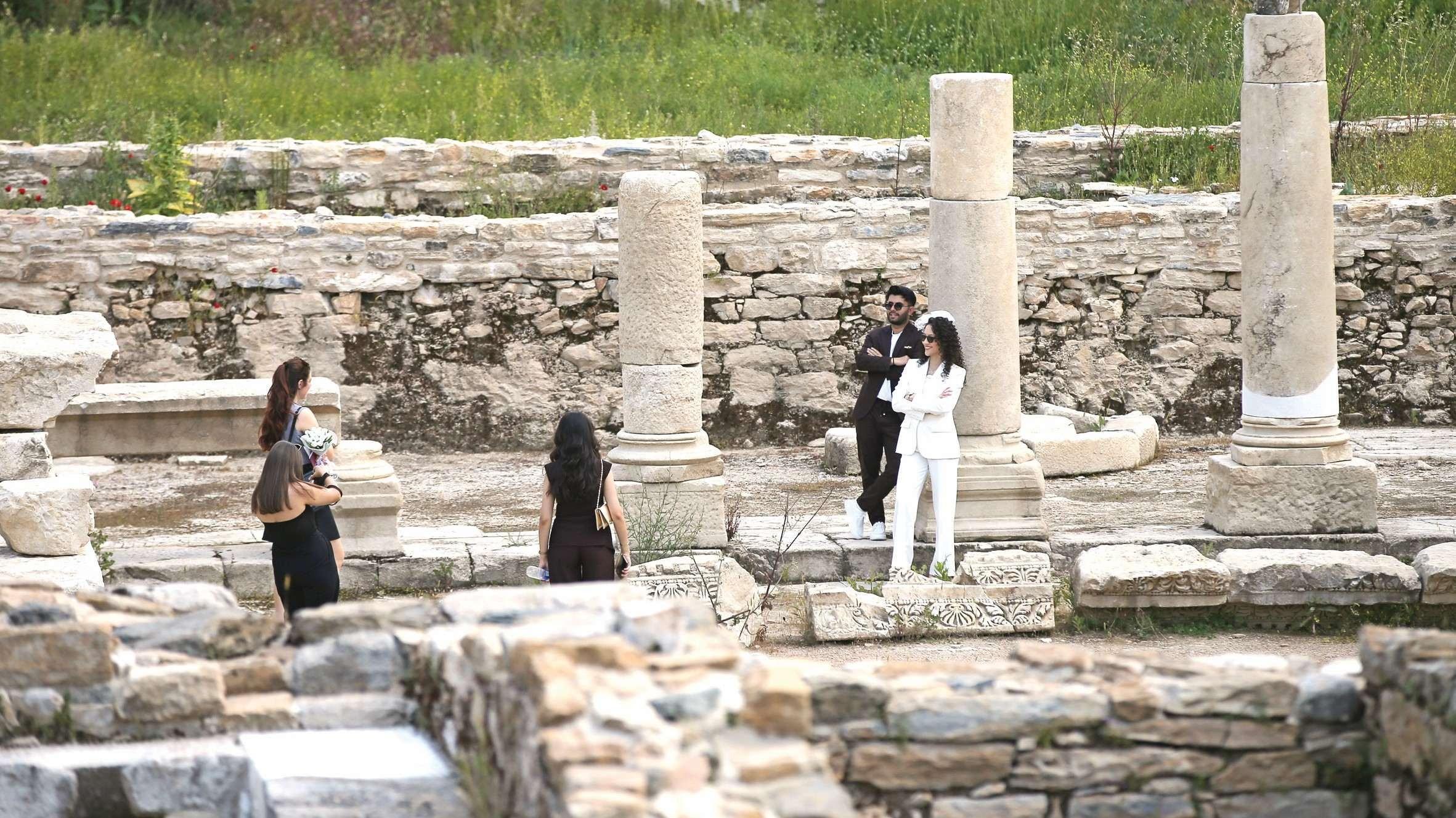 ‘City of Gladiators’ Stratonikeia draws Eid holiday visitors