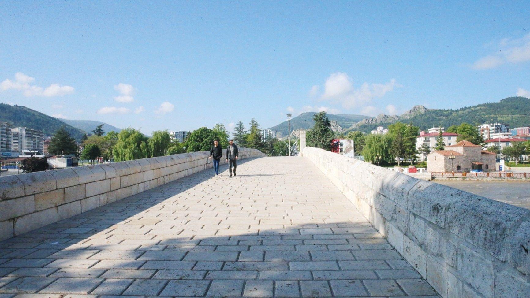 770-year-old Tokat bridge defies time