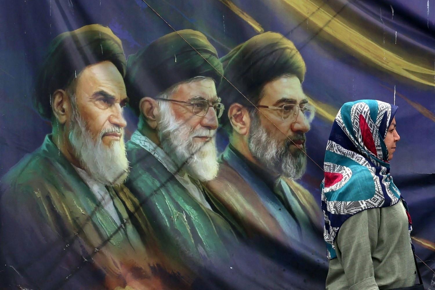 US-Iran truce deal awaits Trump as strikes test ceasefire