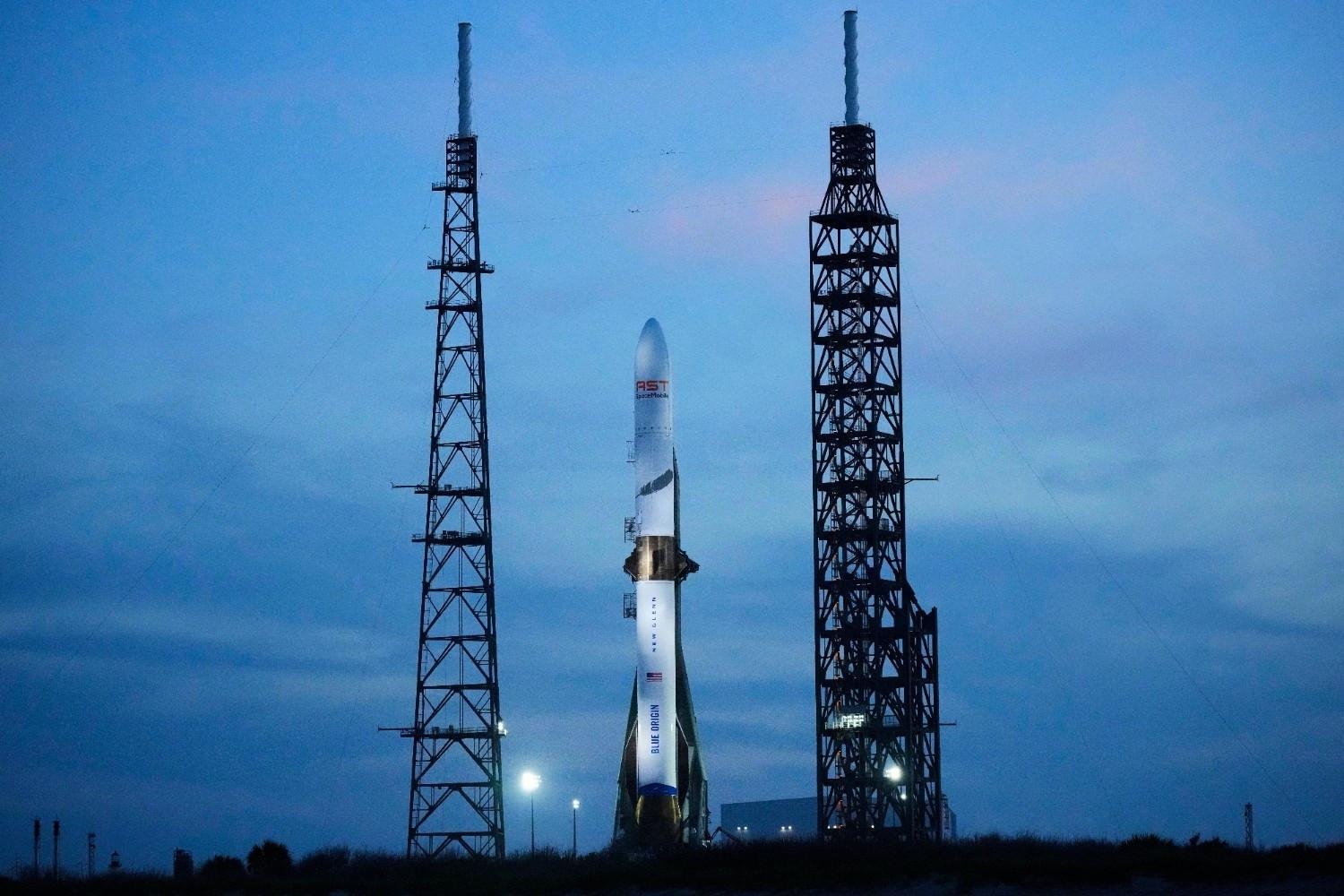 Jeff Bezoss Blue Origin rocket explodes on launch pad