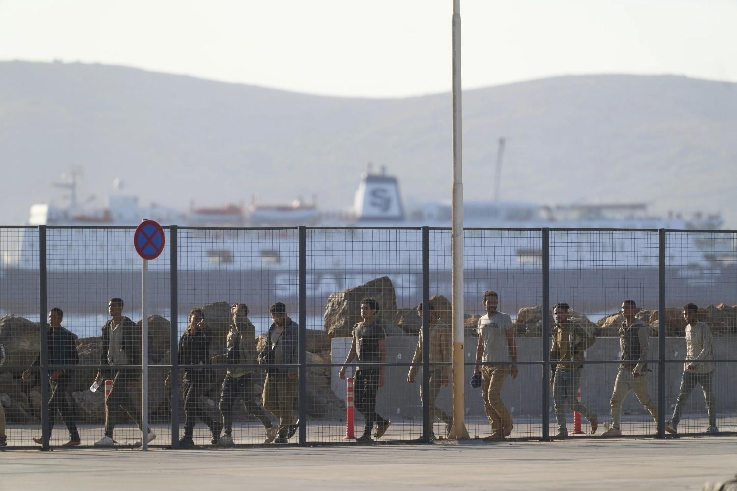 Russia resupplies Syria air base as it seeks to maintain foothold: WSJ