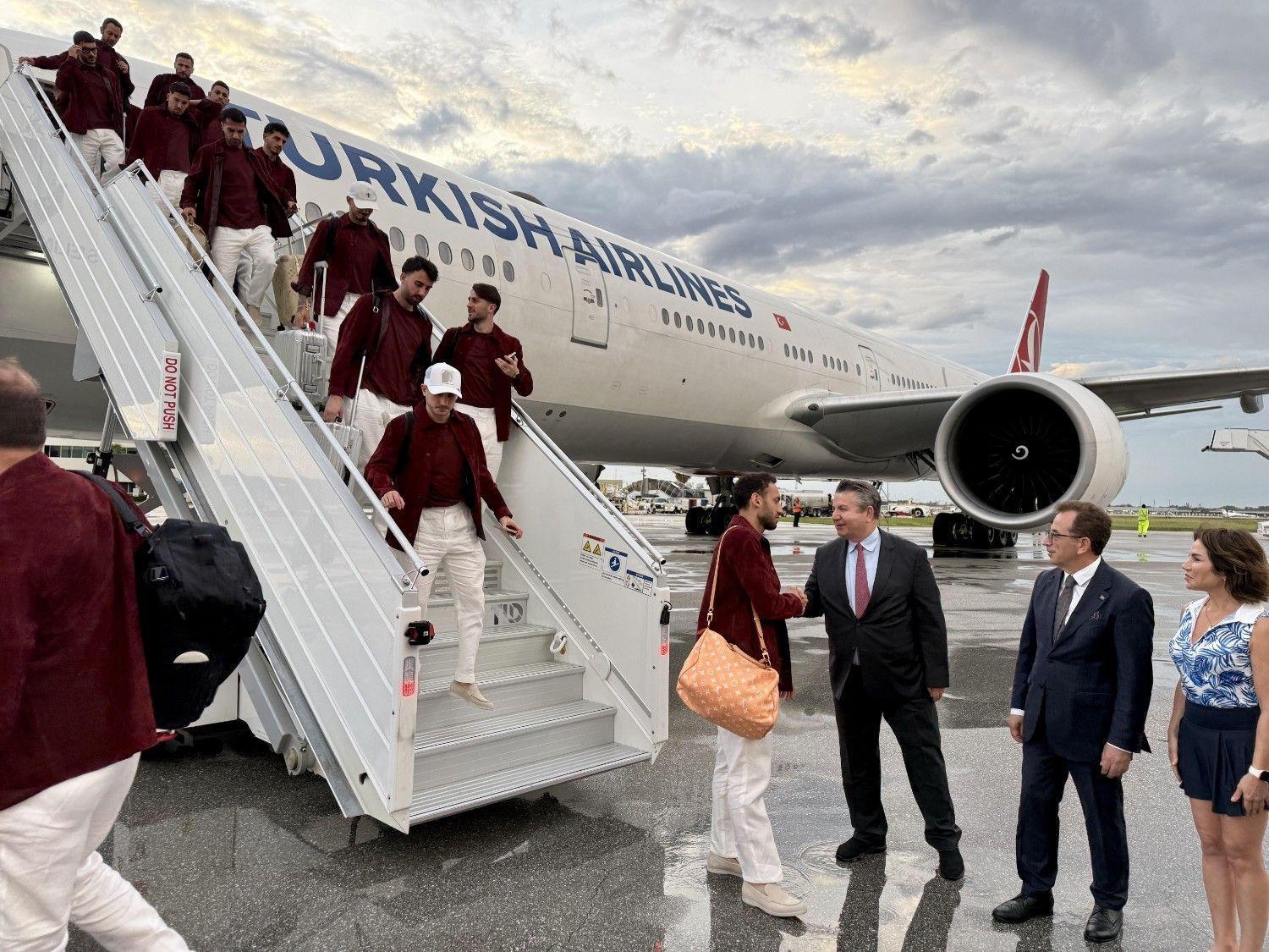 Türkiye's national team arrives in US for FIFA World Cup