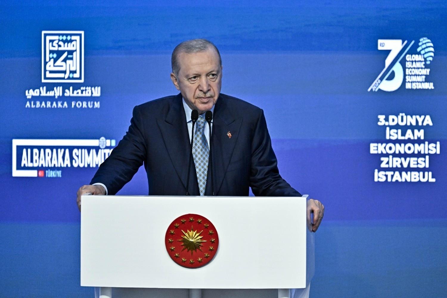 Erdoğan calls for justice-based financial paradigm