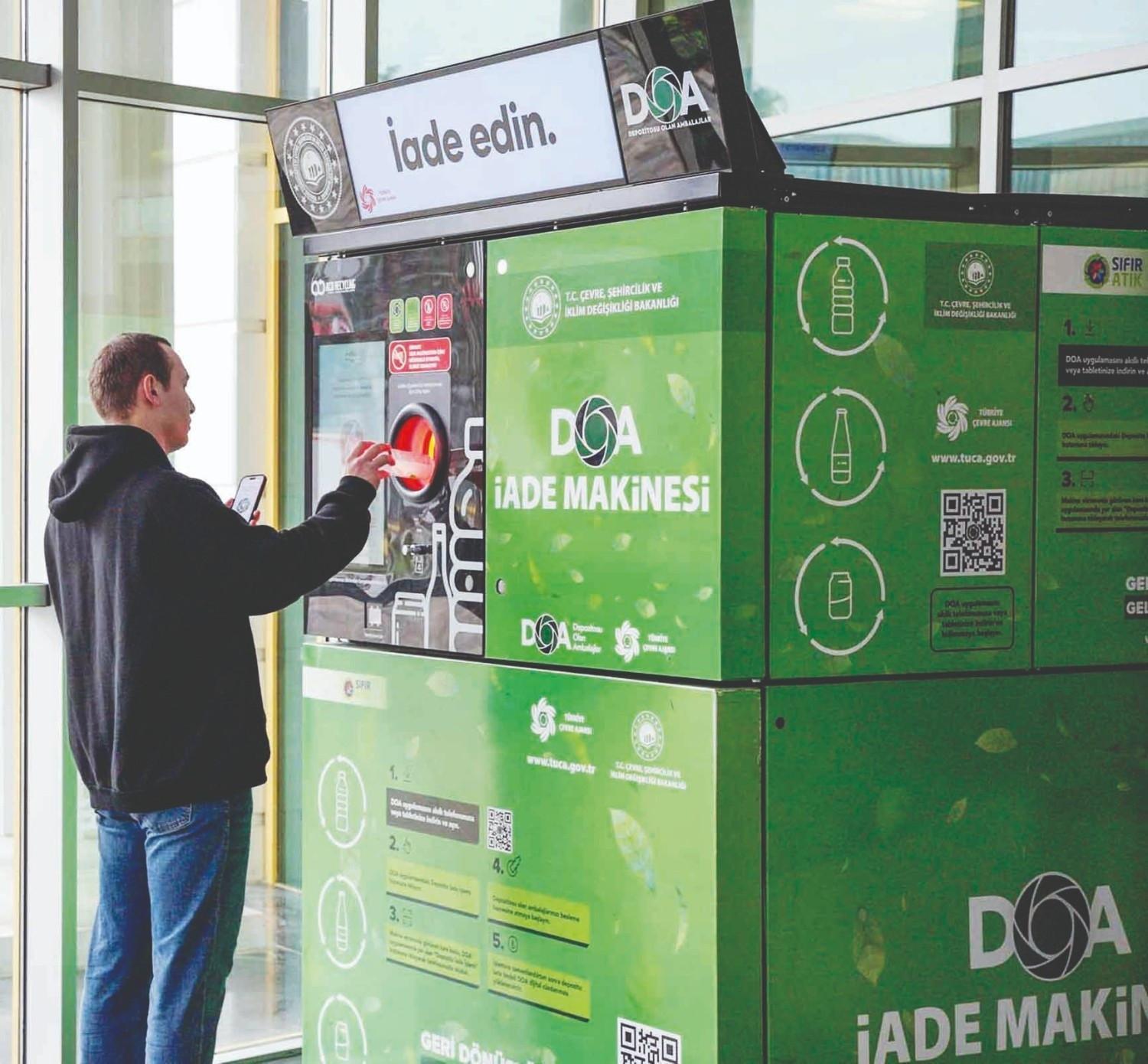 Türkiye to pay 1 lira per recycled container