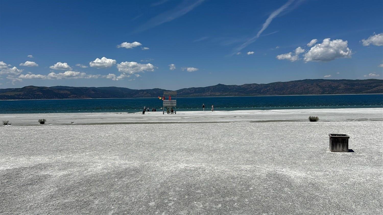 Mars-like Salda Lake hosts science days