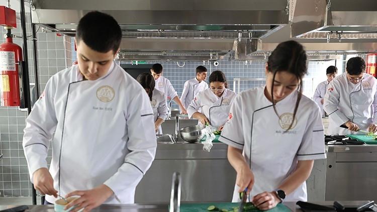 ‘Mother recipes’ integrated into gastronomy high school curriculum