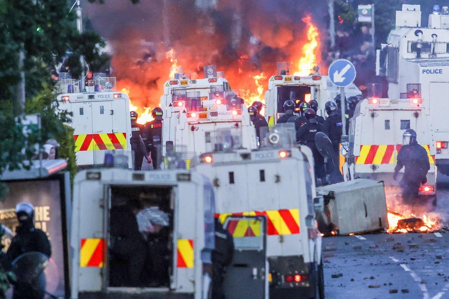 Northern Irish police use water cannon on second night of protests