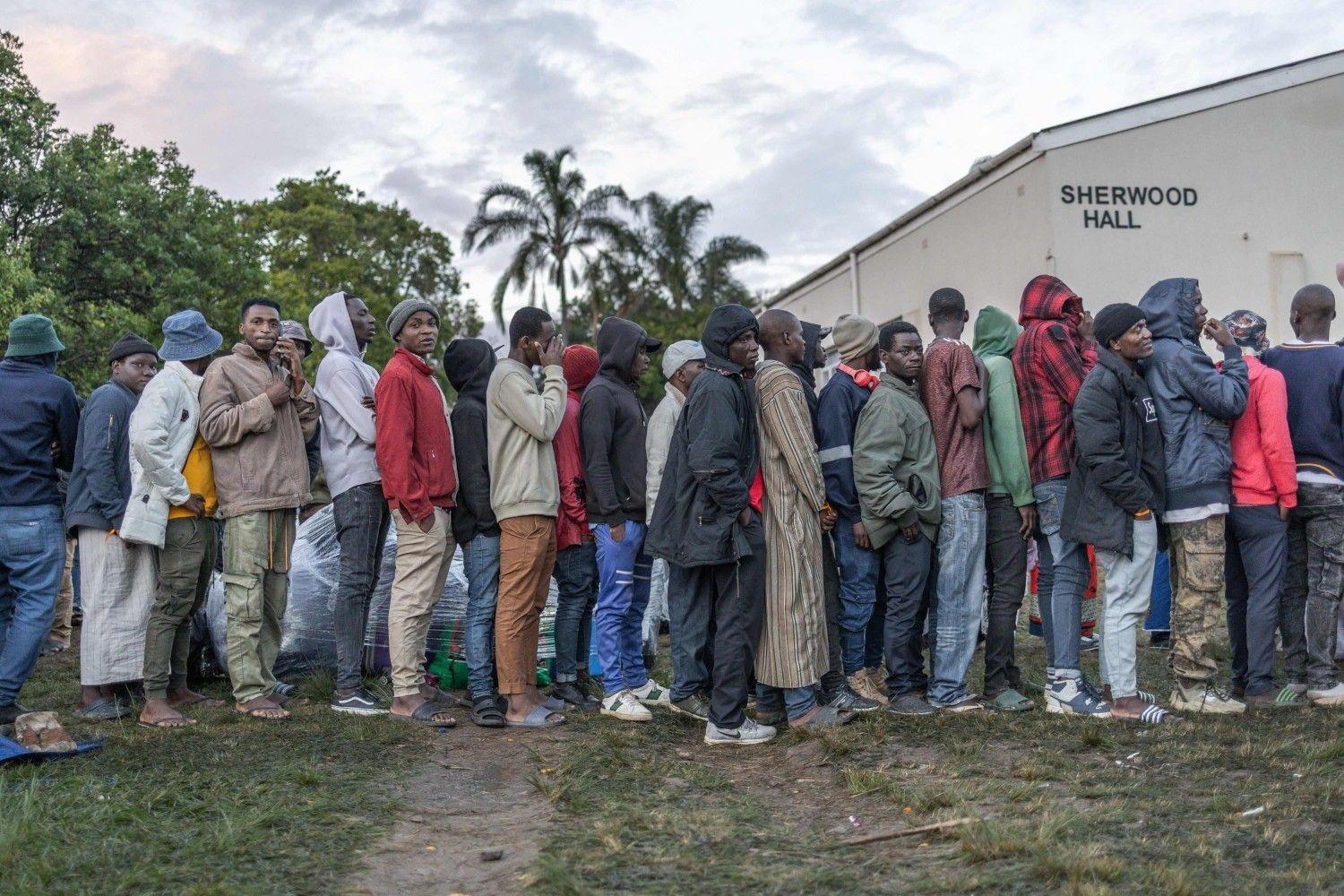 Number of forcibly displaced people dips to 118 million: UN