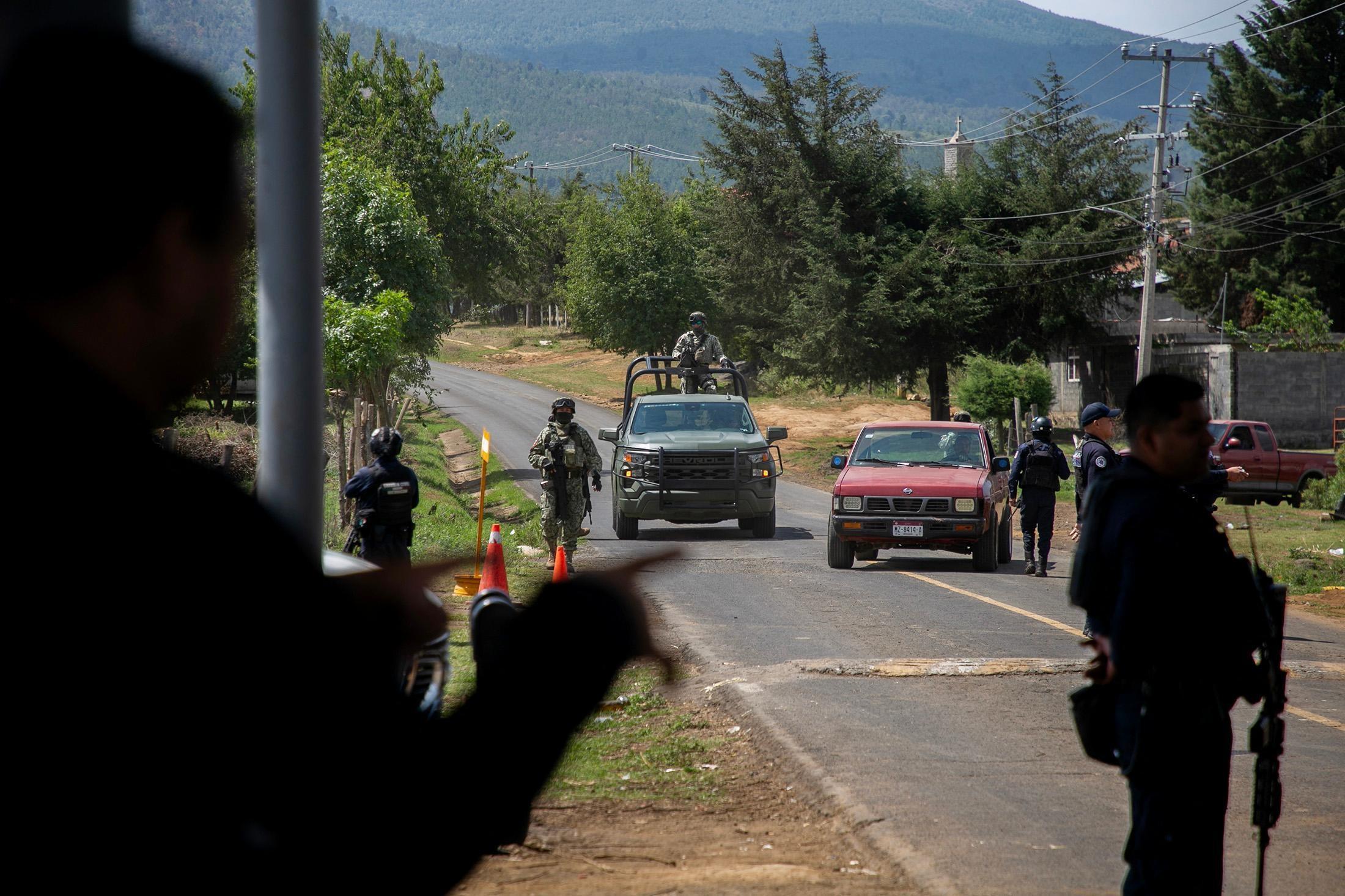 Five police shot dead in cartel-plagued Mexican state