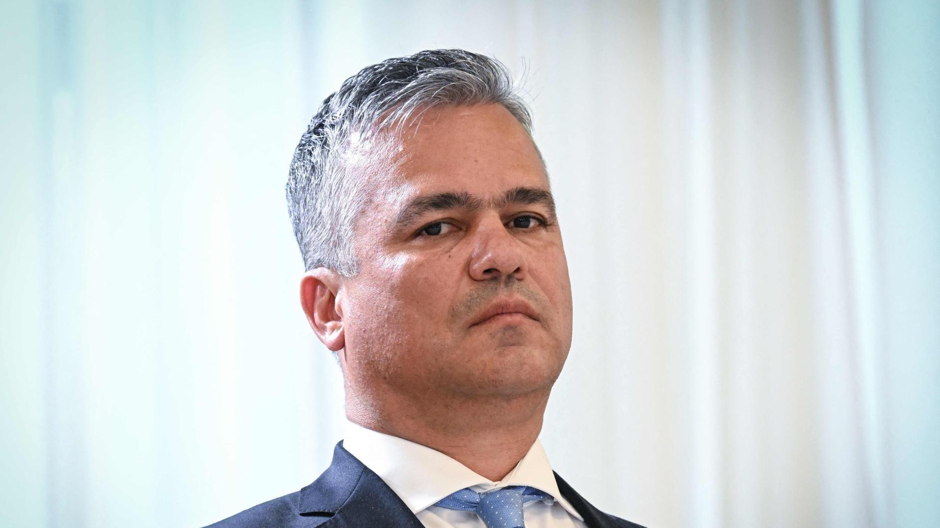 Romania president taps new PM to form gov’t
