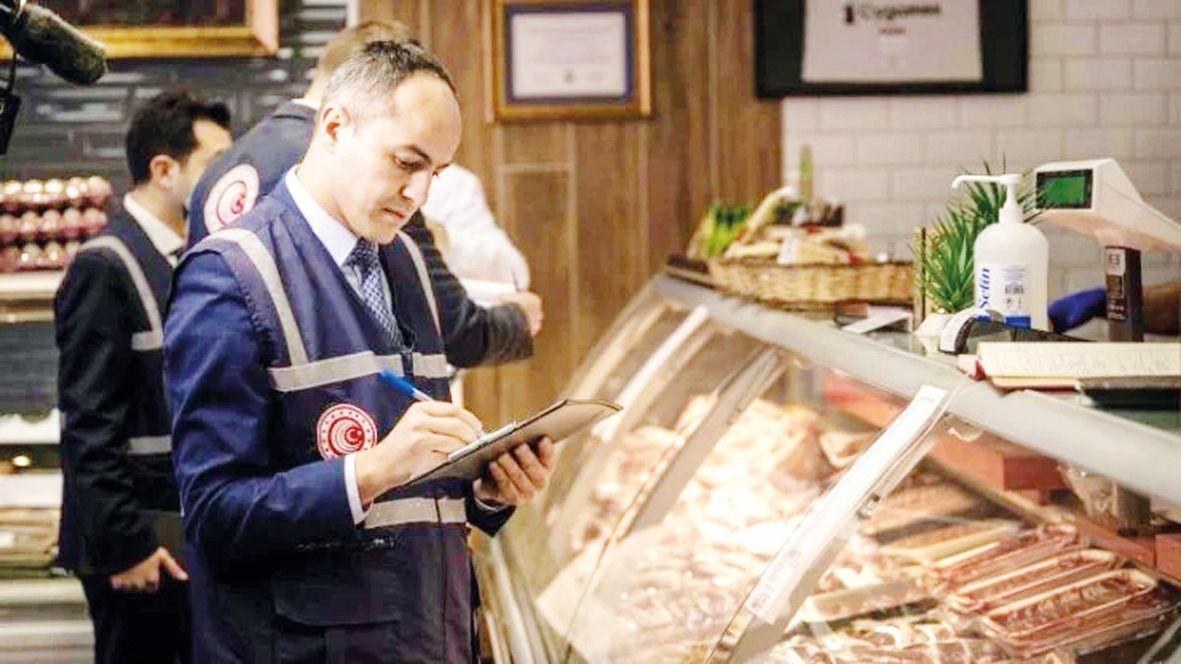 Istanbul retailers fined over white meat prices