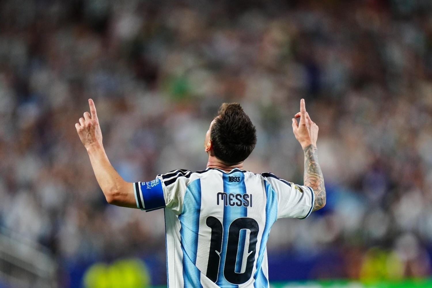Magical Messi equals World Cup goals record as Argentina win
