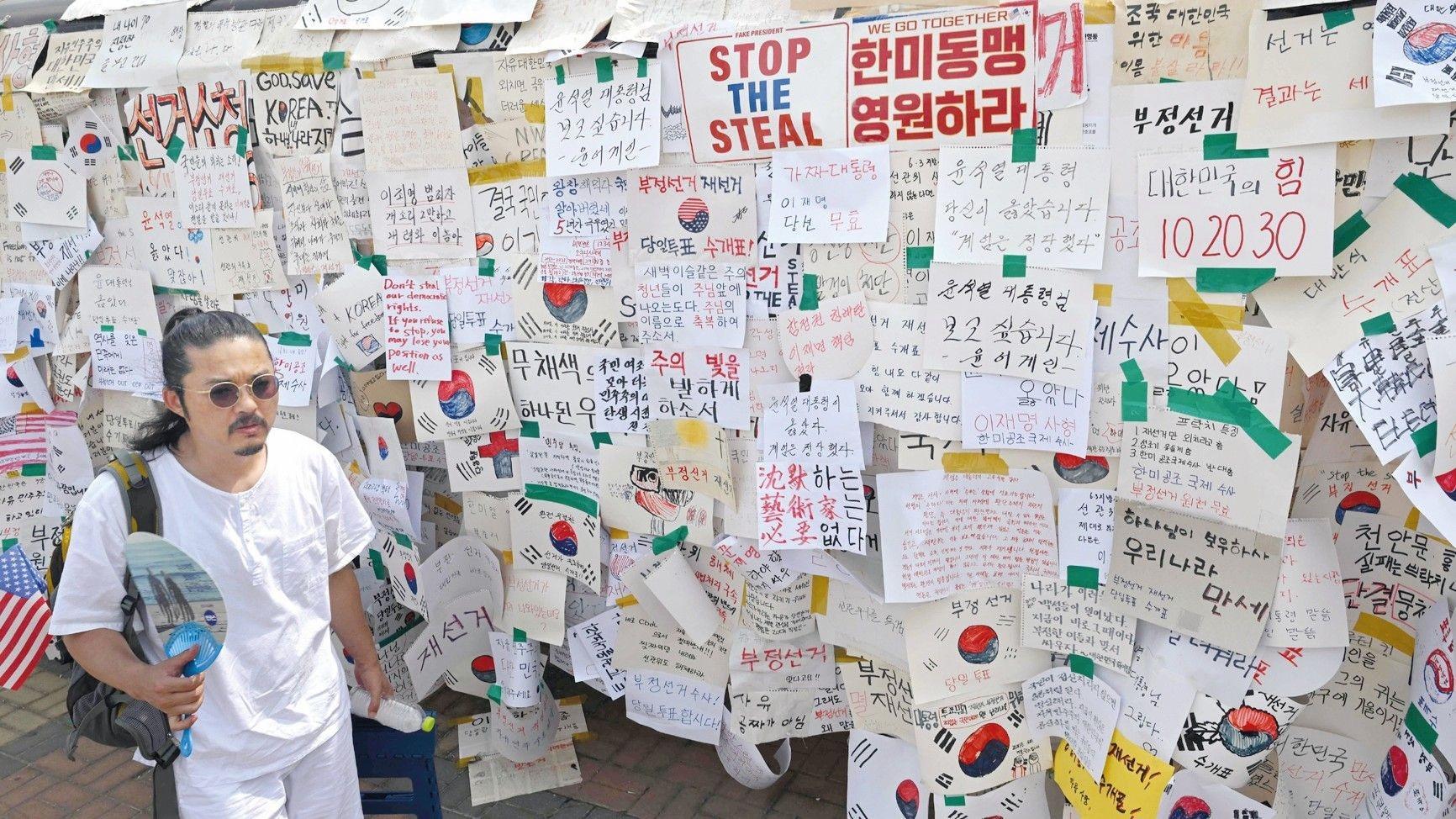 S Korea launches probe into ballot paper shortages
