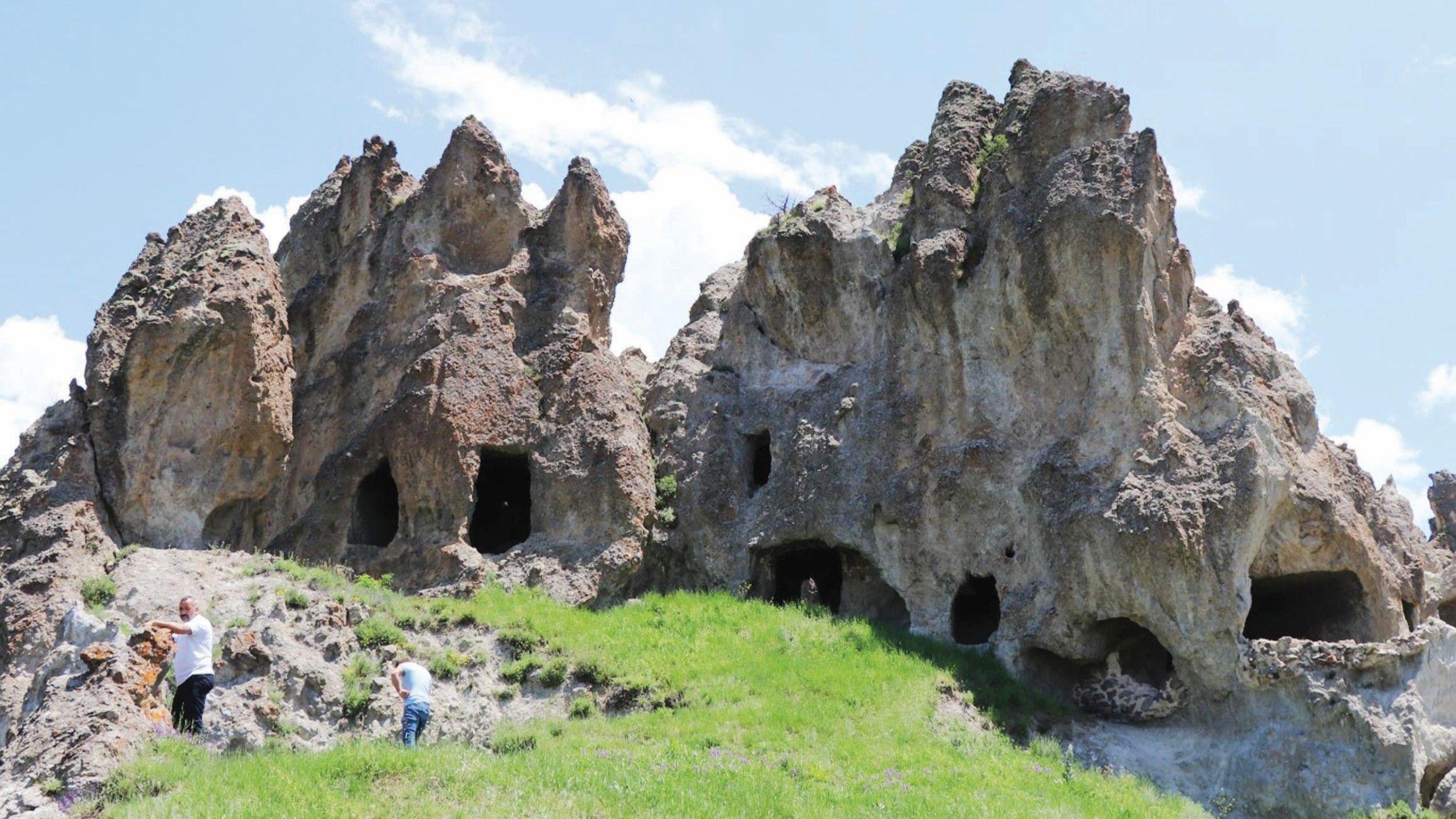 Calls mount to pull rock church back from brink