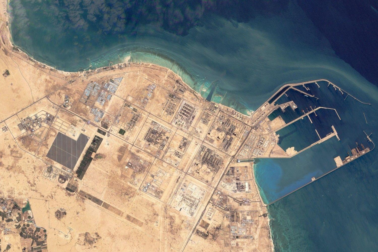 Qatar factory explosion injures 54, 18 missing: interior ministry