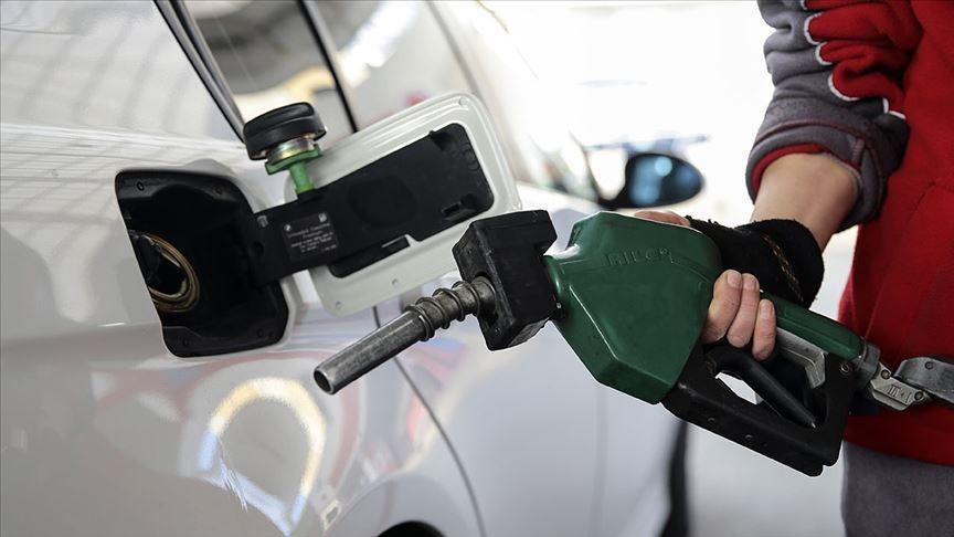 Türkiye seizes six companies, appoints trustees to 10 in fuel sector fraud probe
