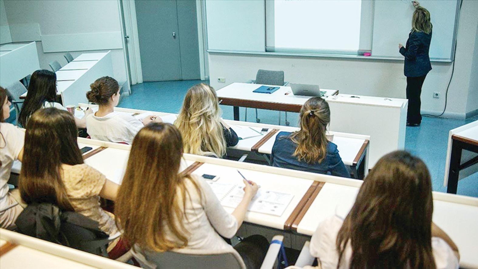 Universities move toward new ‘micro-credit’ system
