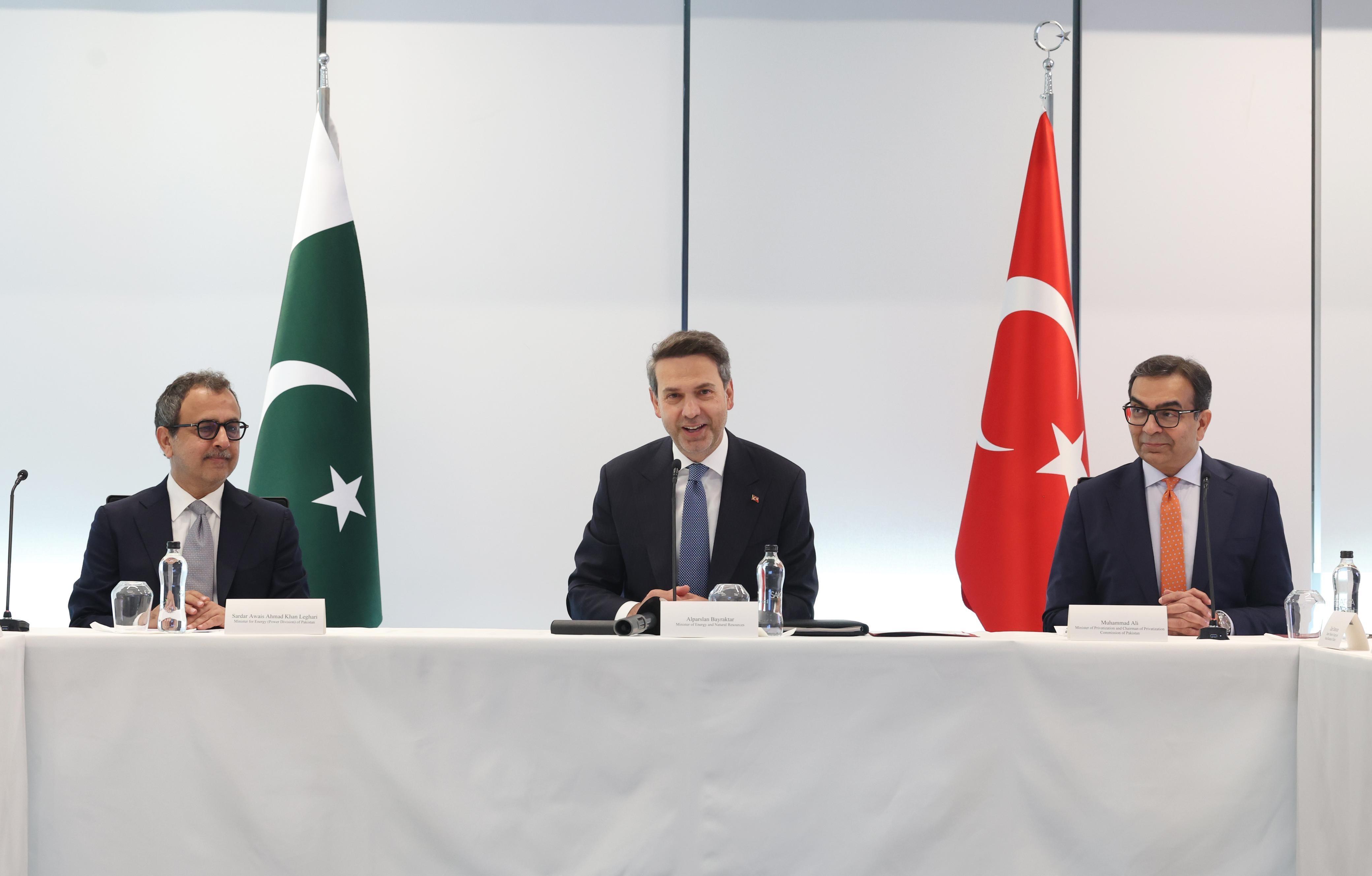 Türkiye to support Pakistan’s power privatization