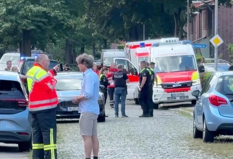 Five dead in north Germany shooting, shooter arrested