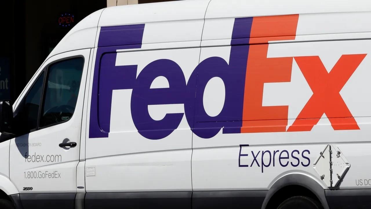 French shipping company CMA CGM Group to buy FedEx' logistics arm