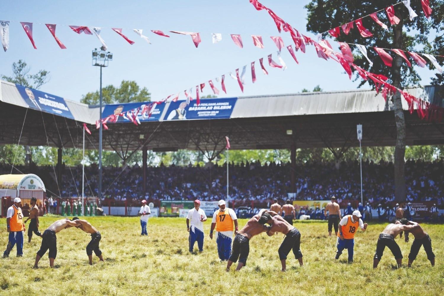 Centuries-old Kırkpınar Oil Wrestling tournament kicks off in Edirne
