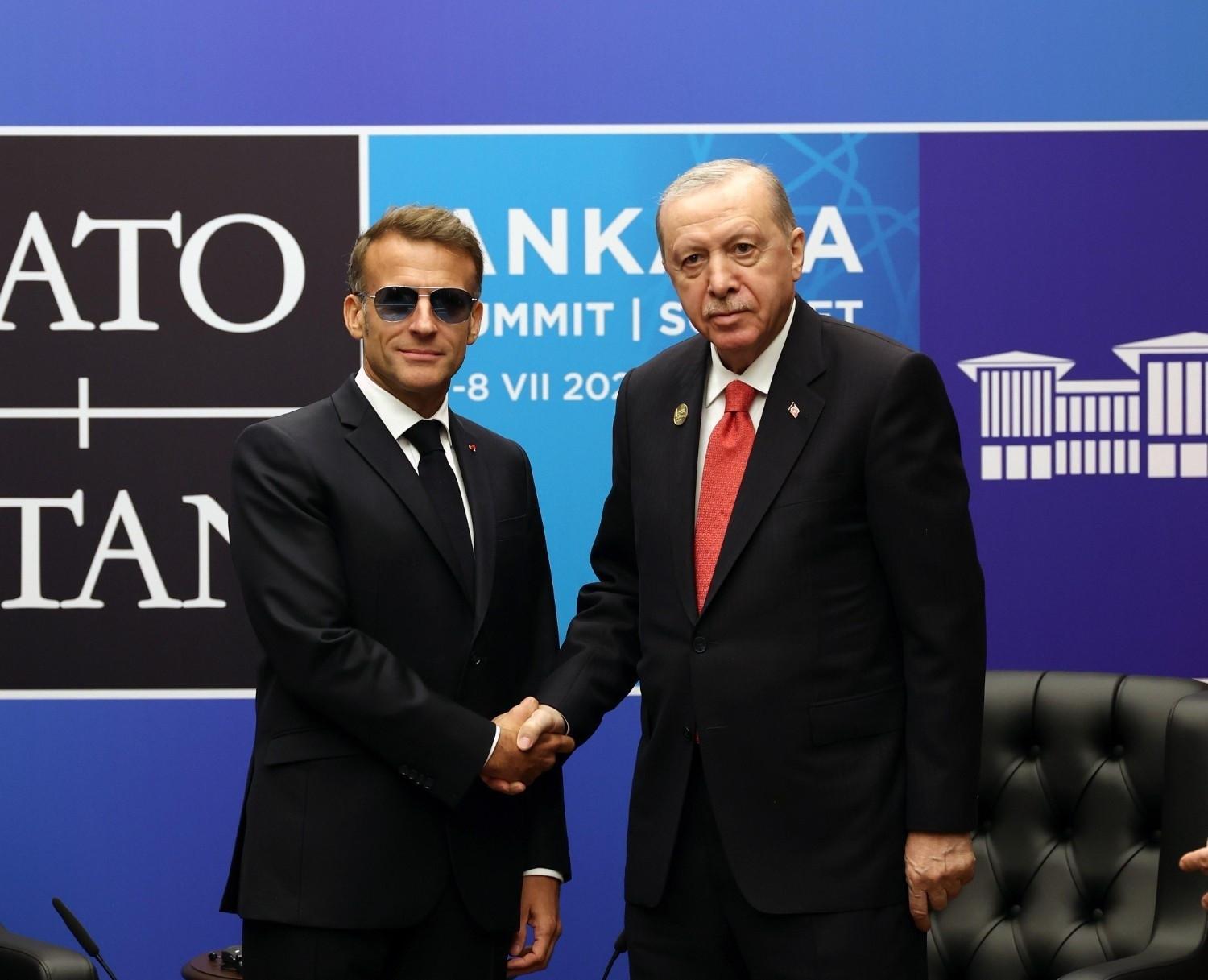 Erdoğan meets Macron on NATO summit sidelines