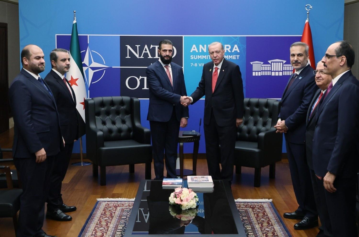 Turkish, Syrian presidents discuss bilateral ties, regional developments