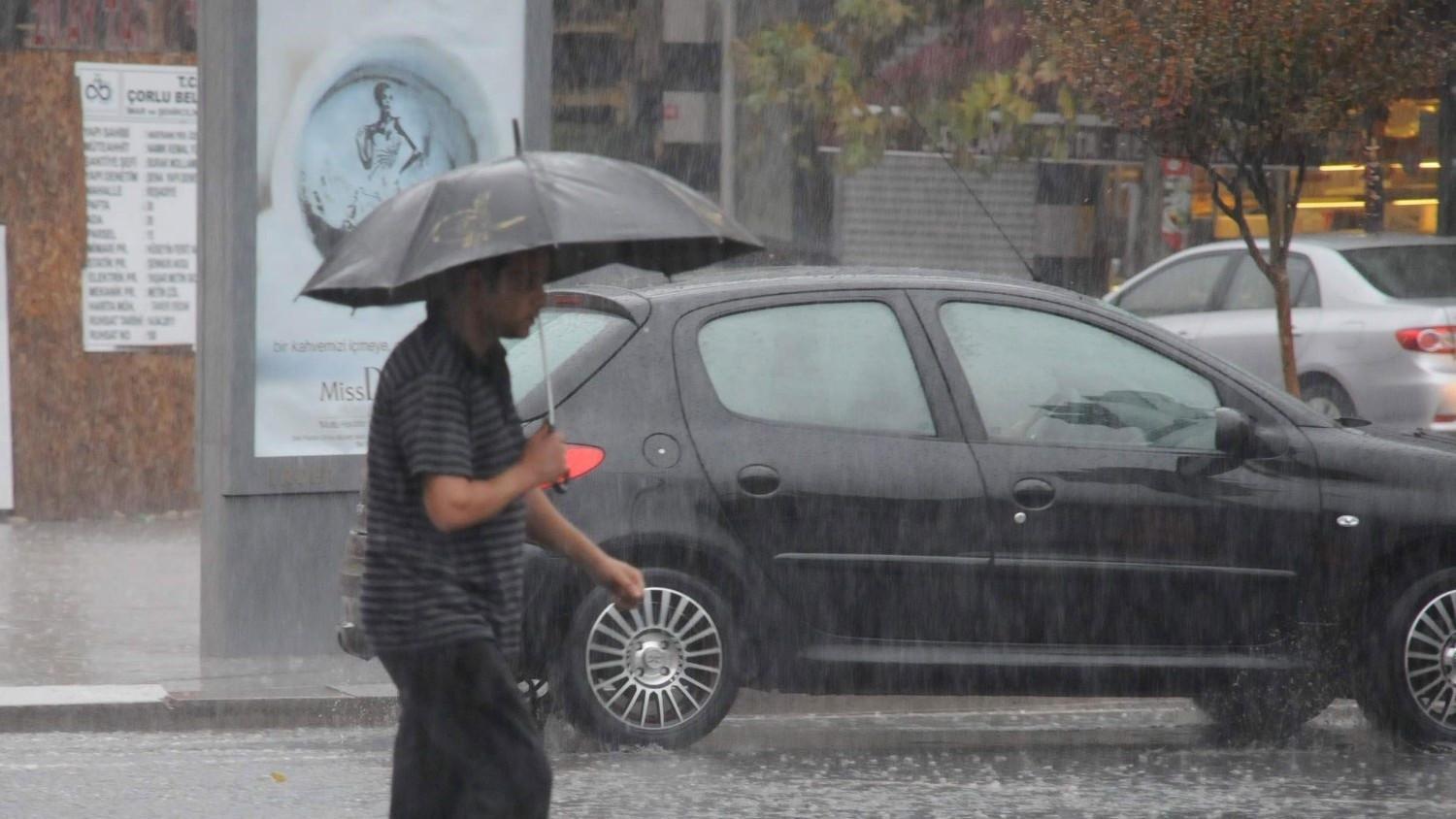 Rain, storm to bring relief from Istanbul heat wave