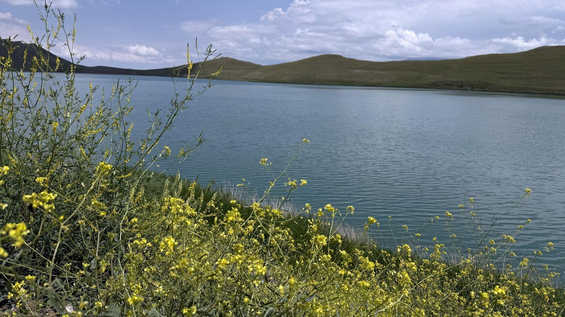 Deniz Lake a paradise of natural splendor