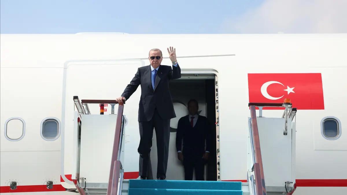 Erdoğan heads to Qatar after former emir’s death