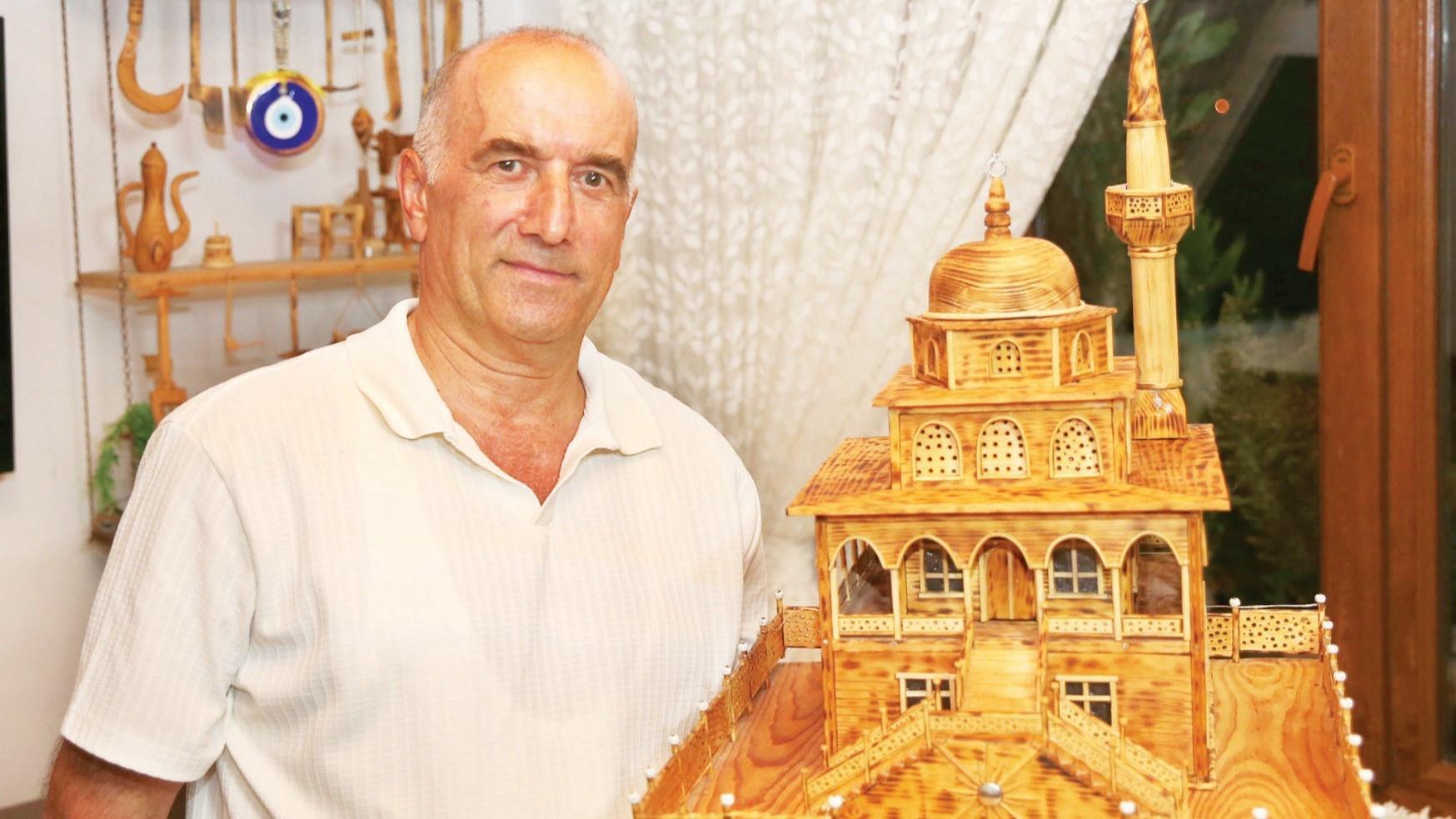 Retiree turns wood into miniature landmarks