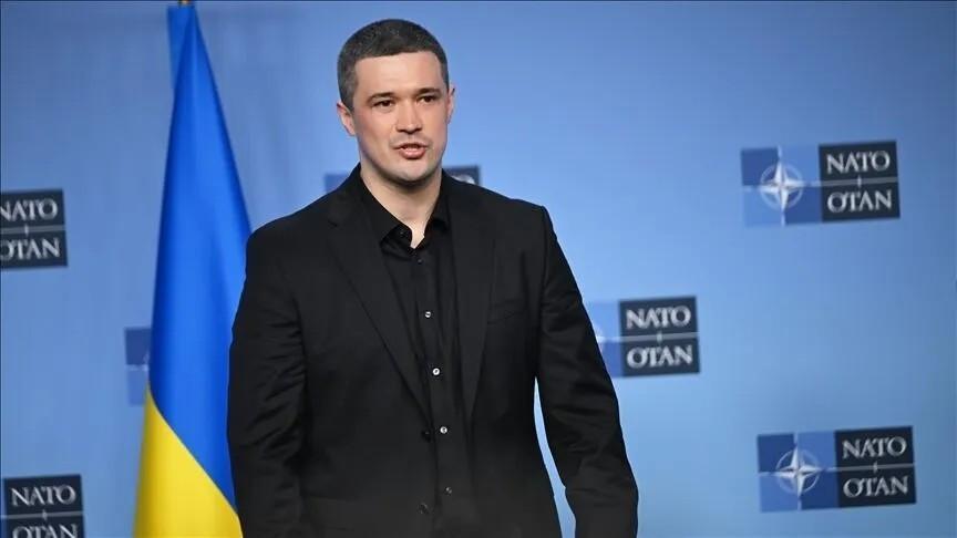 Protests across Ukraine against removal of defense minister