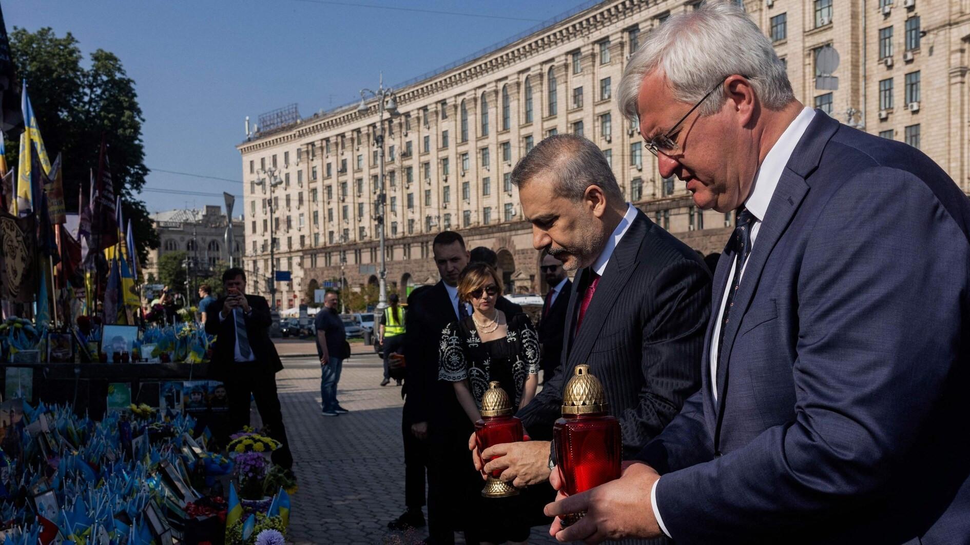 Türkiye pushes for resumption of Ukraine talks in Istanbul