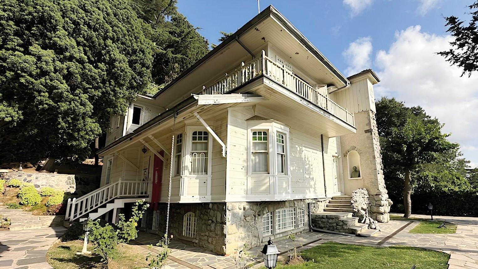 Istanbul launches restoration of historic Aşiyan Museum