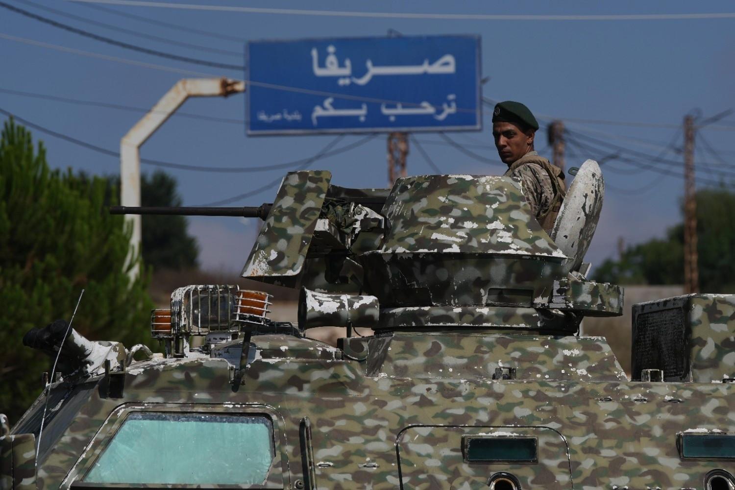 Lebanon army begins deployment in southern area after Israel deal