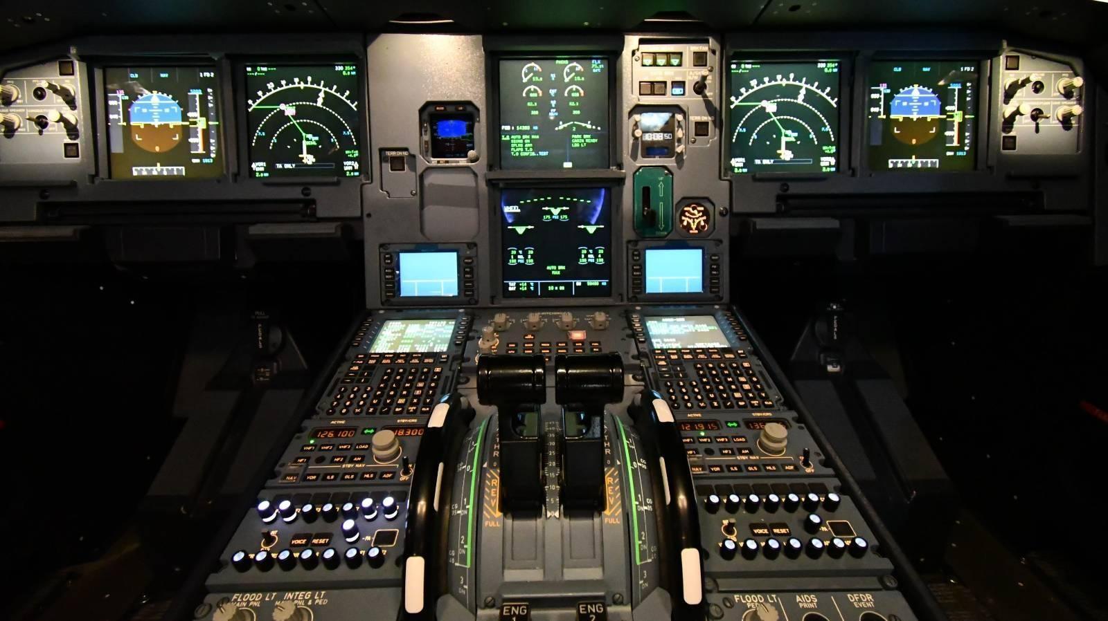 Turkish Airlines signs contract for 12 flight simulators from HAVELSAN