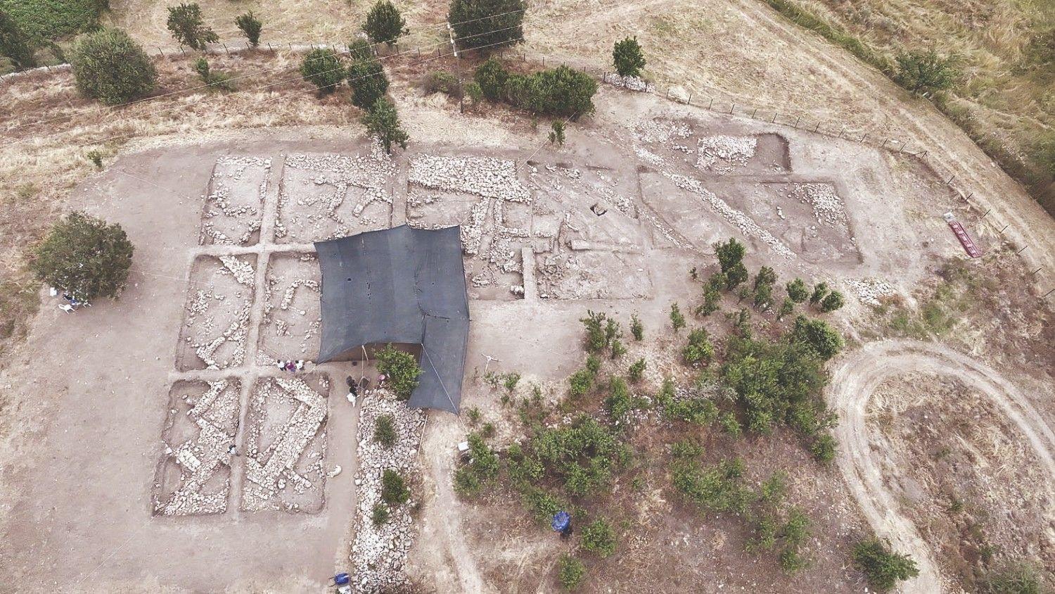 Melos obsidian reveals Bronze Age maritime trade links