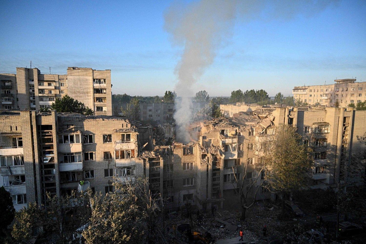 Russian strikes kill at least 8, wound more across Ukraine