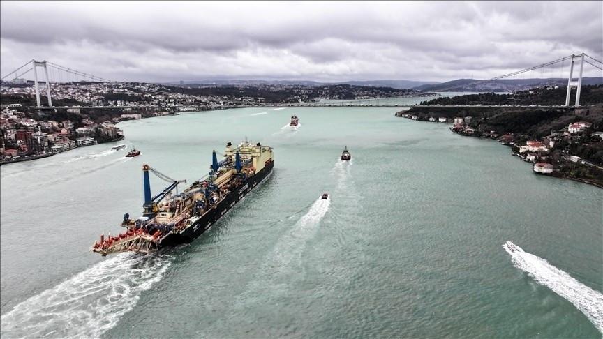 More than 40,000 ships pass through Turkish straits in first half