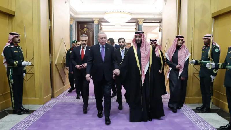 Türkiye, Saudi Arabia, Pakistan to sign defense pact: Sources