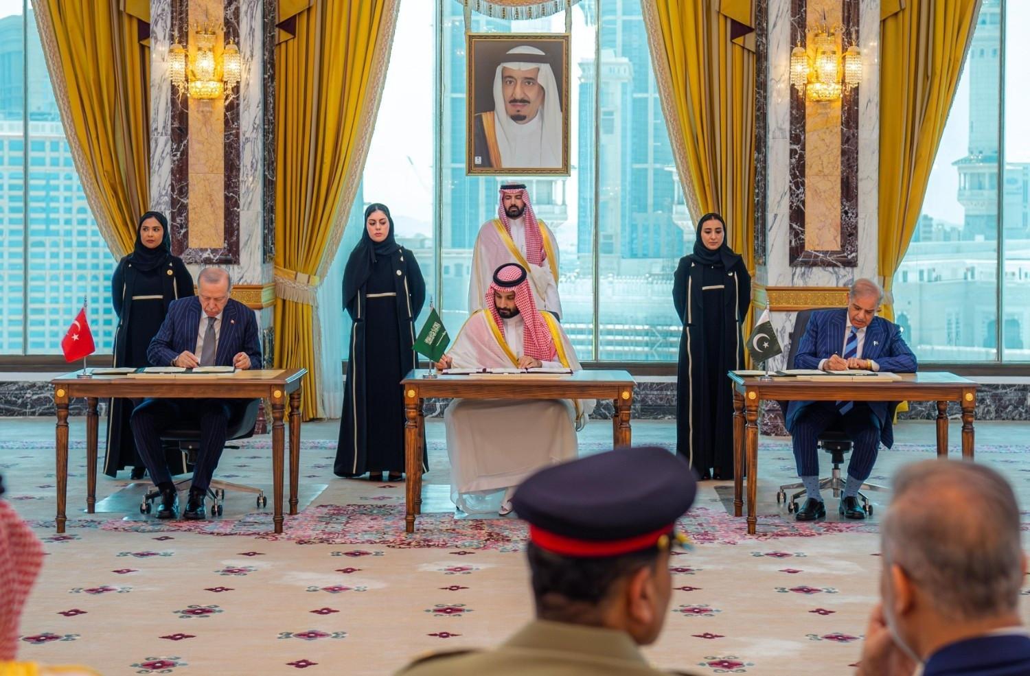 Türkiye says Mecca pact will strengthen regional security