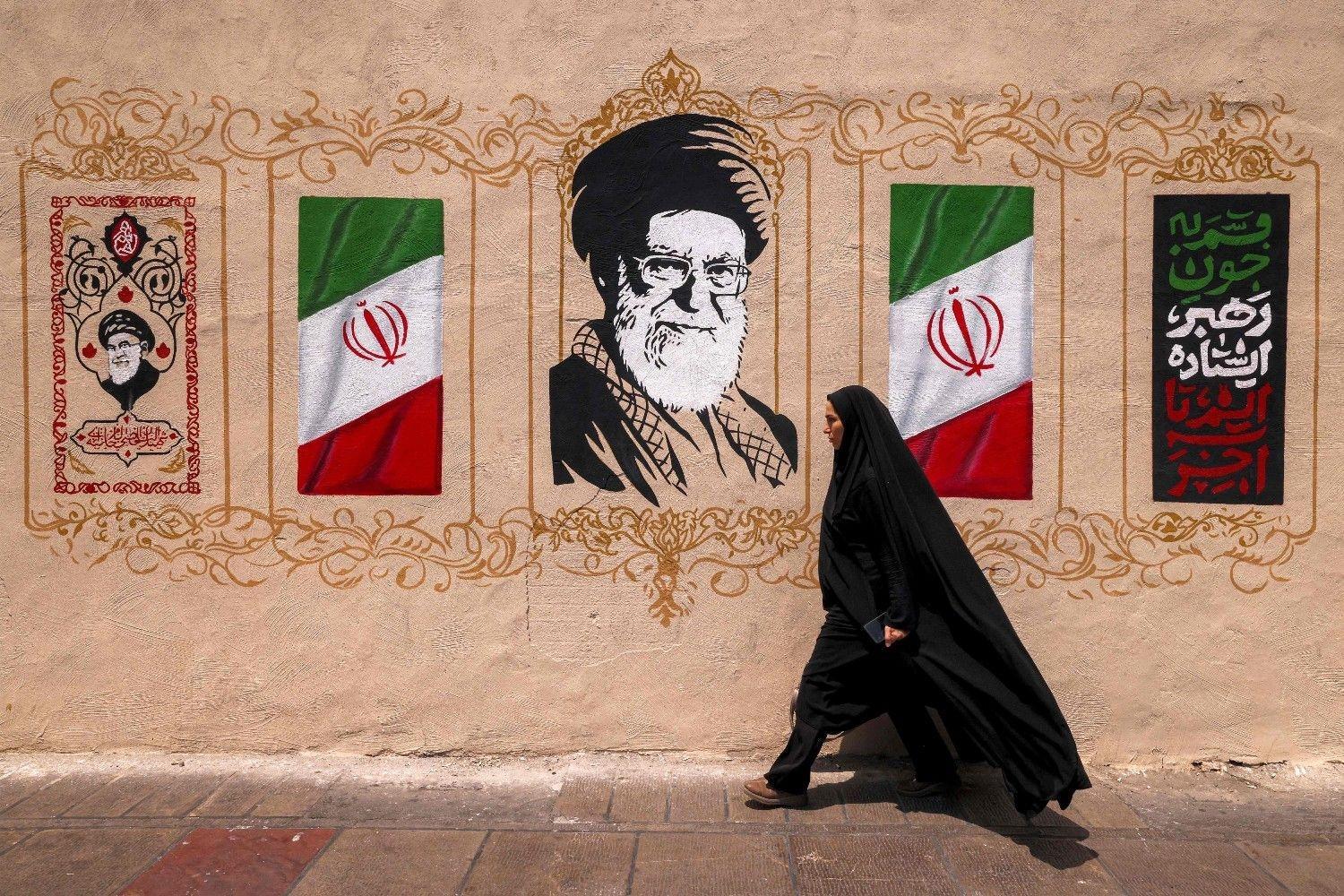 Iran Guards rule out Hormuz reopening without US meeting Tehran's demands